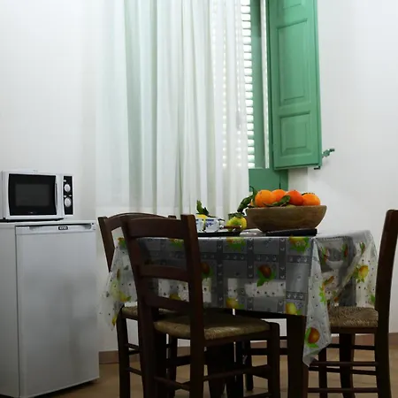 Apartment La Paranza